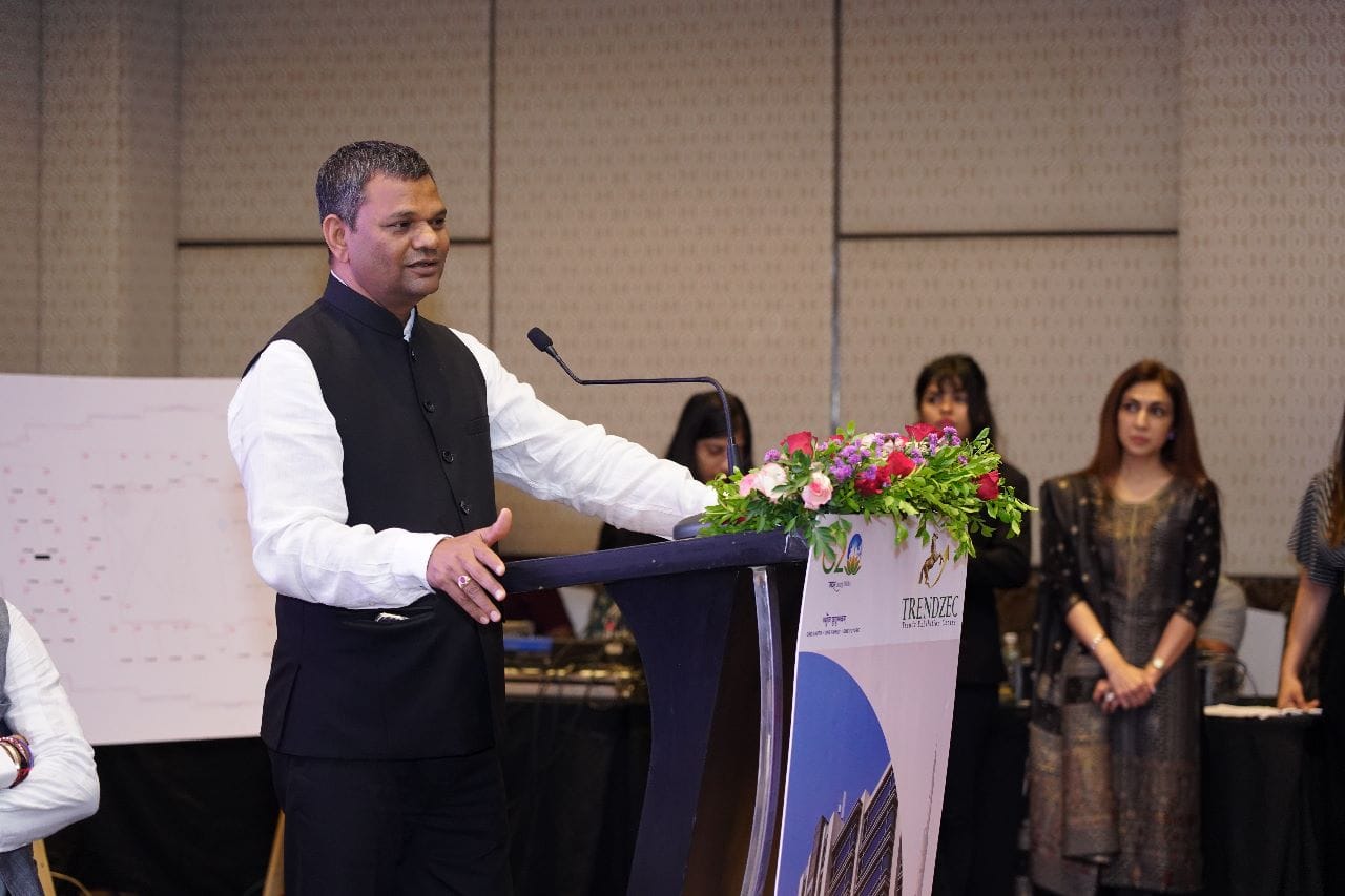 તા.૧૫-૦૧-૨૦૨૬ ના રોજ ગુજરાત પ્રદેશ સહકાર સેલના પ્રાથમિક કૃષિ ધિરાણ સોસાયટી વિભાગની અખિલ ભારતીય એકમાત્ર બેઠક પર તાજેતરમાં યોજાયેલી ચૂંટણીમાં સતત બીજી વખત બિન-હરીફ ડિરેક્ટર બનવા બદલ ગુજરાત પ્રદેશ ભાજપ સહકાર સેલ (CWC-નવી દિલ્હી) ના સંયોજક શ્રી બિપિનભાઈ પટેલ (ગોતા) ને ખૂબ ખૂબ અભિનંદન.